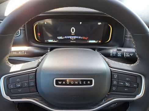 Used 2022 Jeep Wagoneer Series II w/ Premium Group I image 21