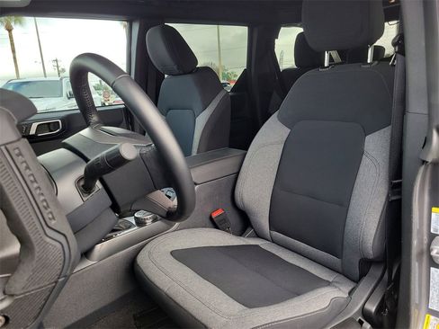 Certified 2025 Ford Bronco Big Bend image 16