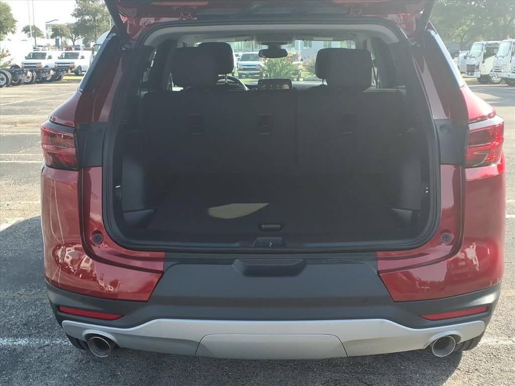 New 2026 Chevrolet Blazer LT w/ Convenience Package AWD/4WD image 12