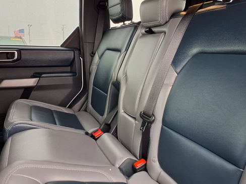 Used 2023 Ford Bronco Outer Banks image 7