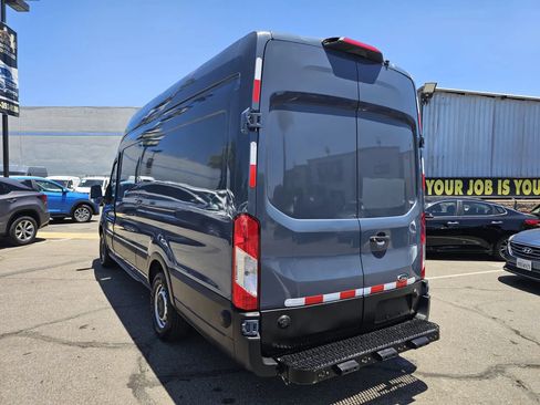 Used 2019 Ford Transit 250 148 High Roof Extended RWD image 7