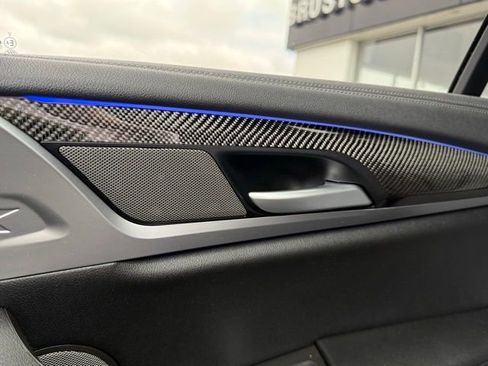 Used 2024 BMW X4 M40i w/ Premium Package image 29