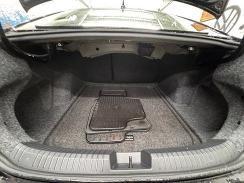 Certified 2023 Volkswagen Jetta SEL image 25