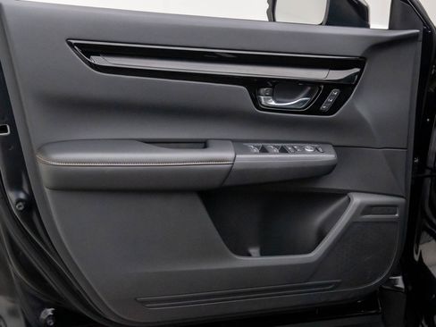 Used 2026 Honda CR-V Sport Touring image 12