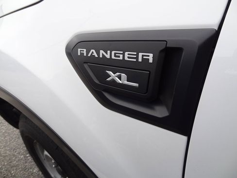 Used 2020 Ford Ranger XL w/ Equipment Group 101A Mid image 9