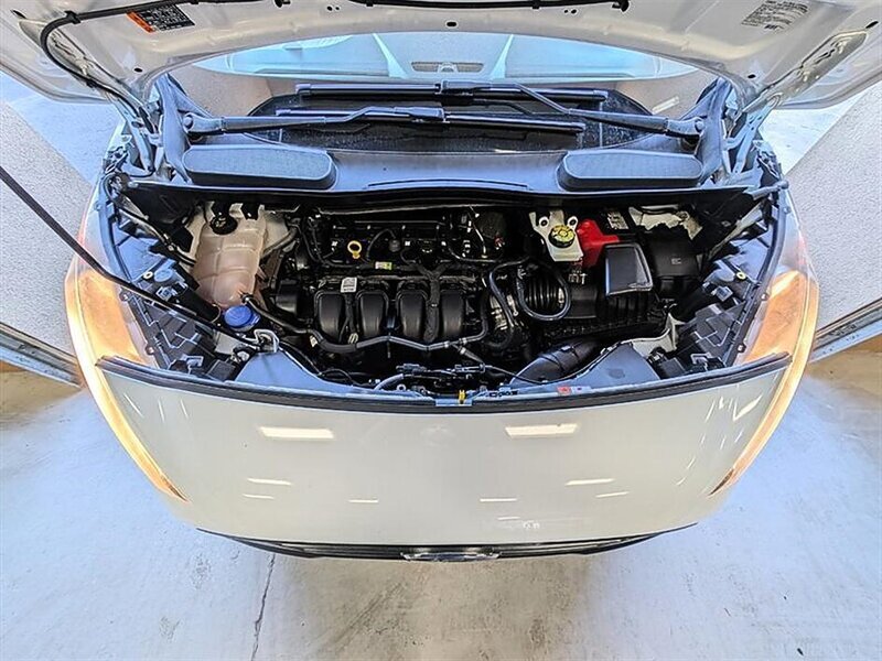 Used 2020 Ford Transit Connect XL FWD image 17