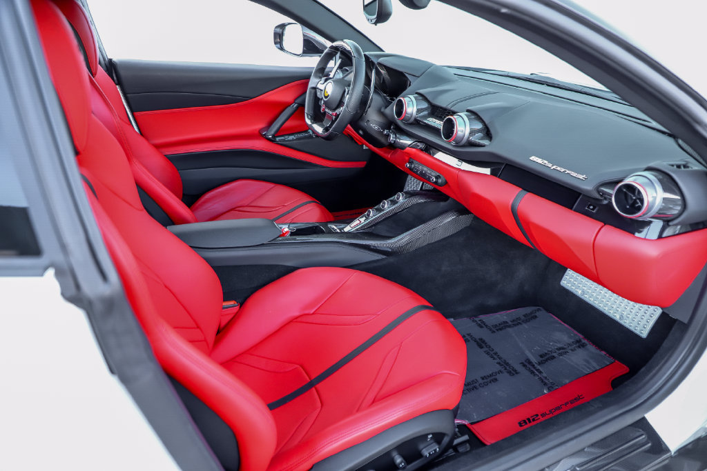 Certified 2018 Ferrari 812 Superfast RWD image 41