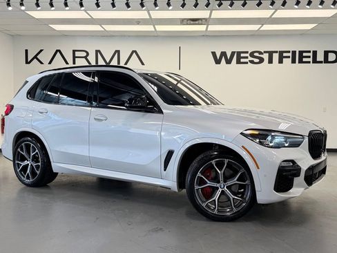 Used 2021 BMW X5 M50i AWD/4WD image 1