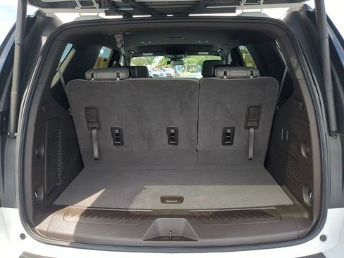 Used 2024 Chevrolet Tahoe LT AWD/4WD image 12