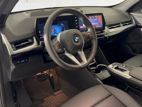 Used 2026 BMW X1 xDrive28i AWD/4WD image 4