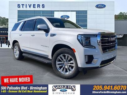Used 2021 GMC Yukon SLT w/ SLT Premium Package