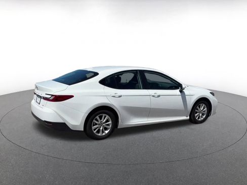 Used 2025 Toyota Camry LE FWD image 11