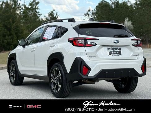 Used 2024 Subaru Crosstrek 2.0i Premium w/ Crosstrek Mirror Package image 11