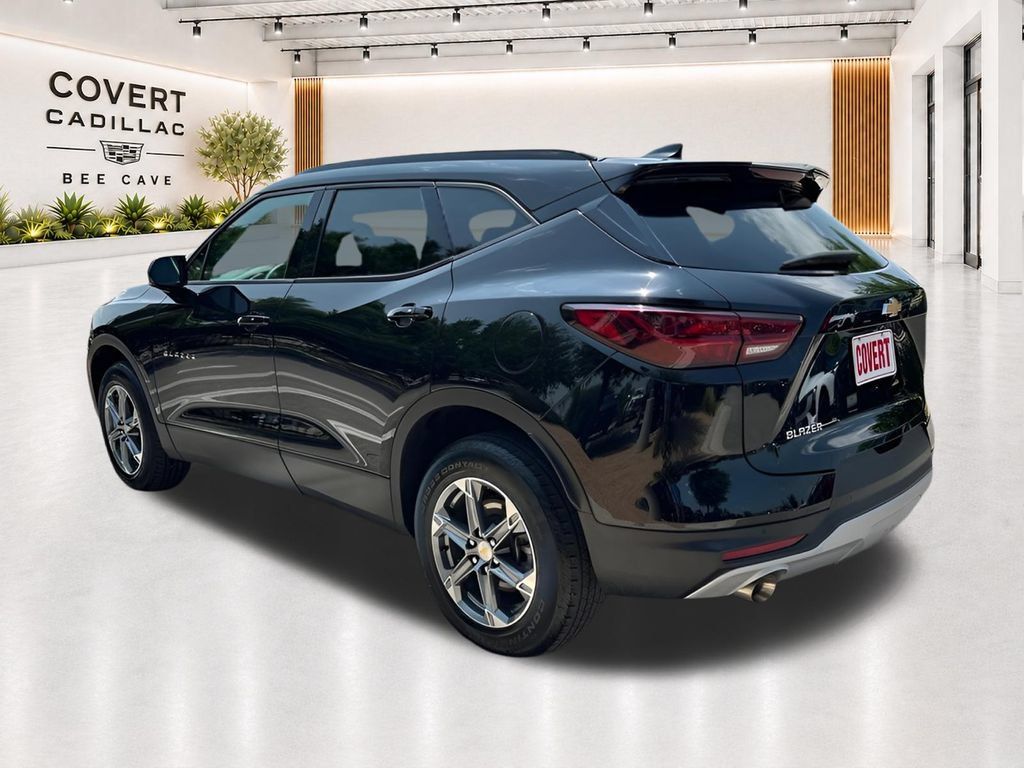 Used 2024 Chevrolet Blazer LT w/ Convenience Package FWD image 13