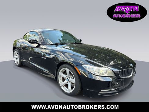 Used 2015 BMW Z4 sDrive28i RWD image 1