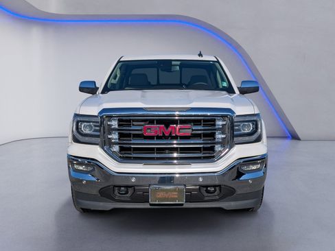 Used 2018 GMC Sierra 1500 SLT image 3