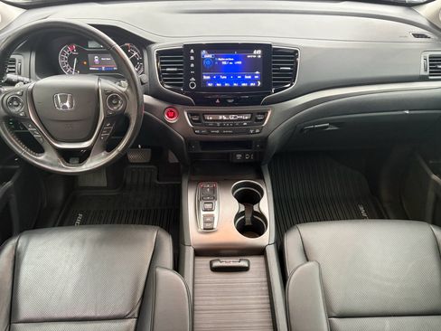 Certified 2023 Honda Ridgeline RTL image 2