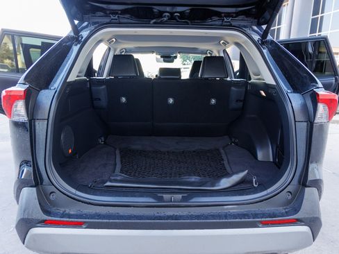 Used 2024 Toyota RAV4 Limited image 30