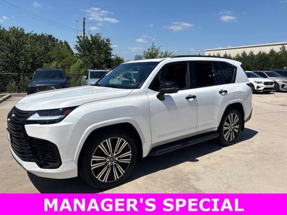 Used 2024 Lexus LX 600 4WD w/ Appearance Package