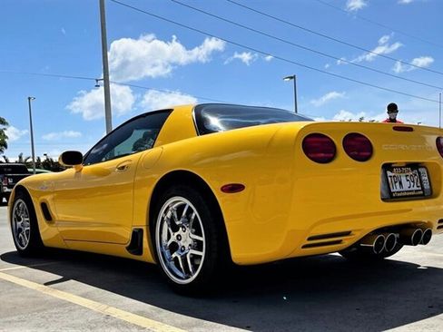 Used 2003 Chevrolet Corvette Z06 w/ Memory Package, 3 Drivers RWD image 3