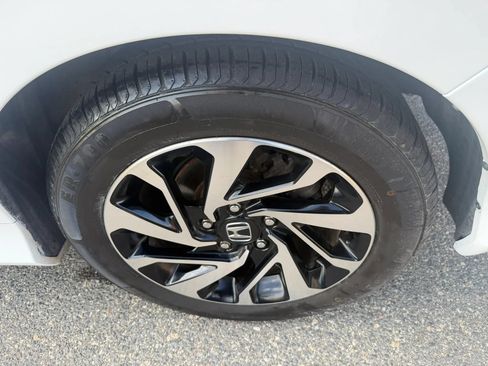 Used 2016 Honda Civic LX image 7