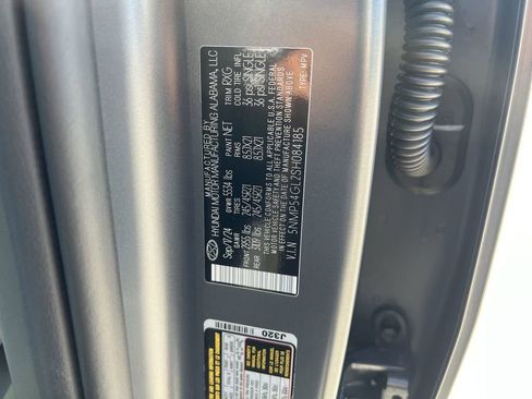New 2025 Hyundai Santa Fe Calligraphy FWD image 32