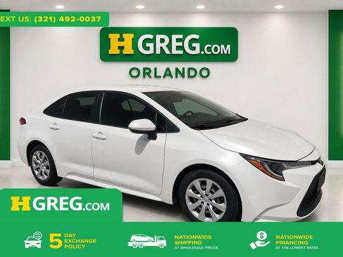 Used 2020 Toyota Corolla LE FWD image 1