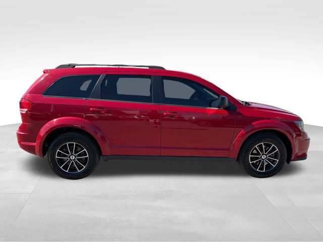 Used 2018 Dodge Journey SE w/ Blacktop Package FWD image 8