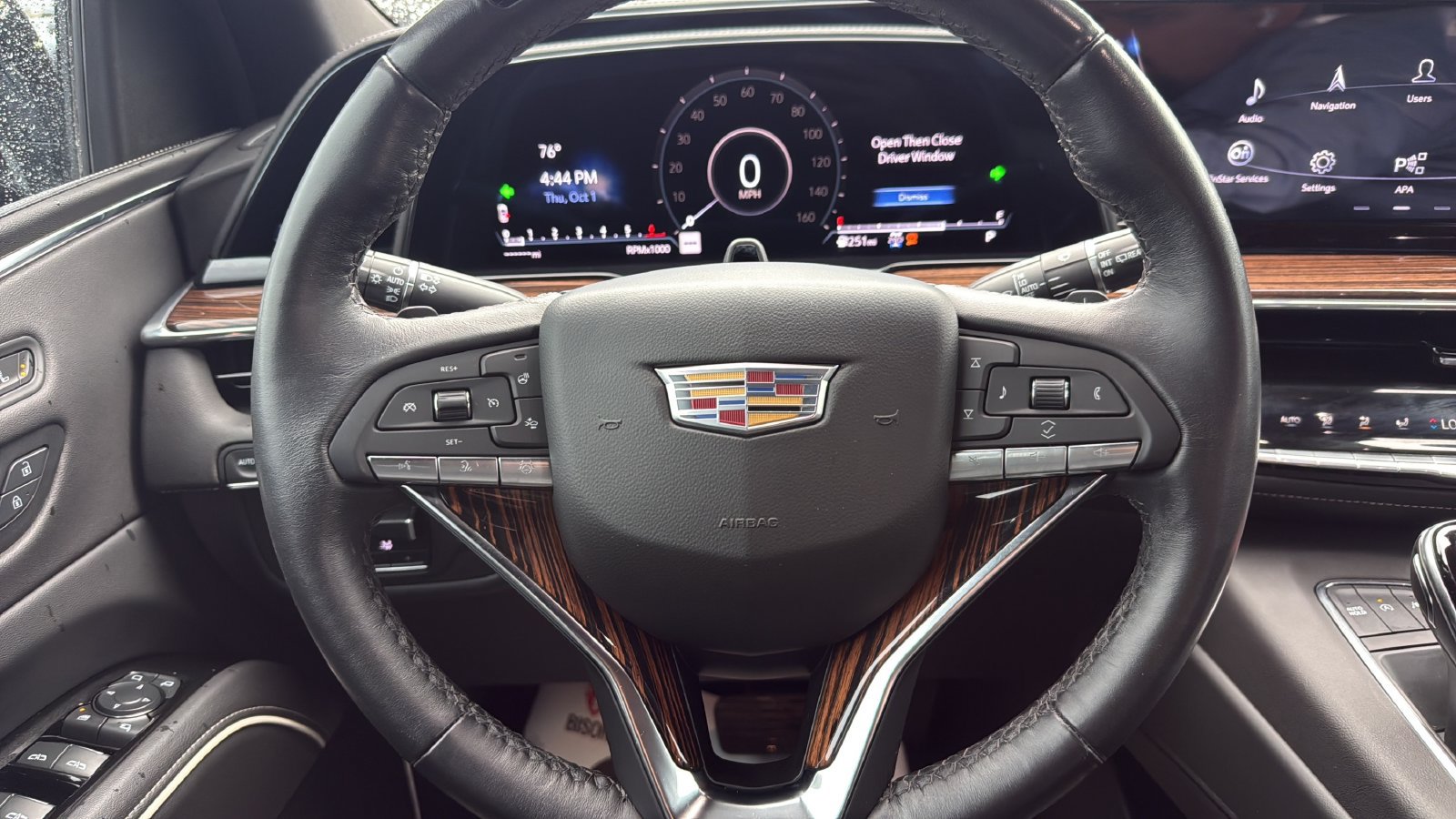 Used 2024 Cadillac Escalade ESV Premium Luxury w/ Performance Package AWD/4WD image 17