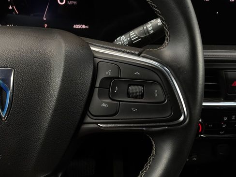 Used 2025 Buick Encore GX Preferred FWD image 33