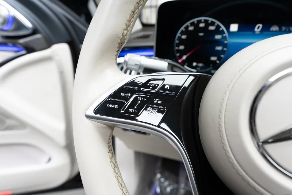 Used 2023 Mercedes-Benz Maybach S 580 4MATIC image 31