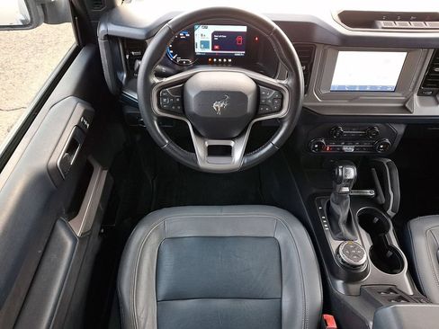 Used 2021 Ford Bronco Outer Banks image 12
