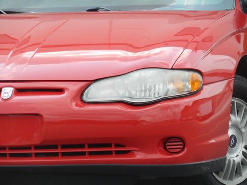Used 2002 Chevrolet Monte Carlo LS w/ Preferred Equipment Group 1 image 4