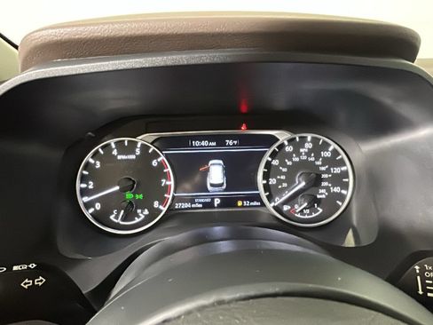 Used 2023 Nissan Rogue FWD image 21