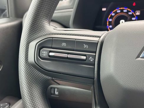 New 2025 Chevrolet Colorado W/T w/ WT Custom Package image 21