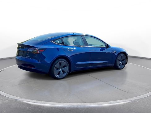 Used 2023 Tesla Model 3 Long Range AWD/4WD image 8