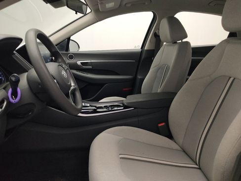 Used 2021 Hyundai Sonata SE FWD image 17