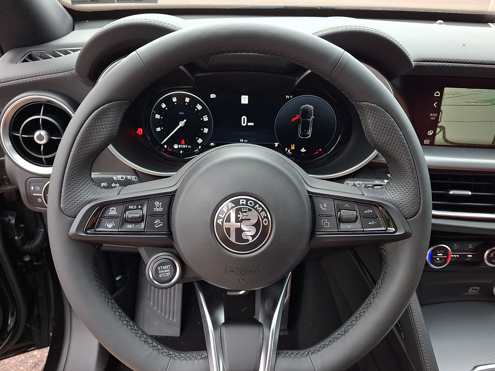 New 2026 Alfa Romeo Stelvio Sprint AWD/4WD image 17