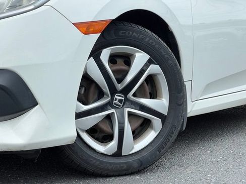 Used 2016 Honda Civic LX image 2