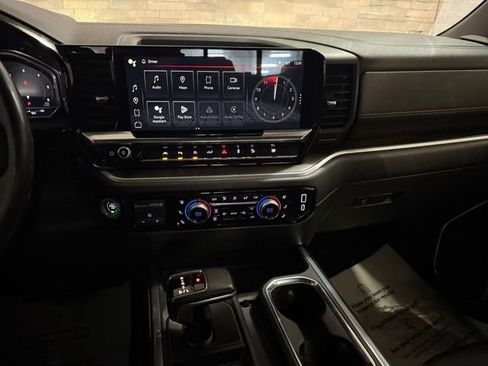 Used 2022 GMC Sierra 1500 SLT w/ SLT Premium Plus Package image 21