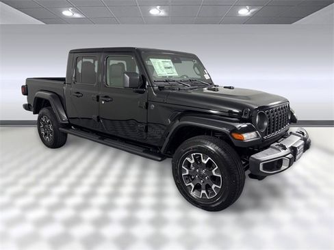 New 2025 Jeep Gladiator Sport w/ Premium Package image 7
