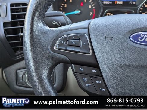 Used 2019 Ford Escape SEL image 24