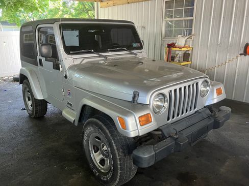Used 2003 Jeep Wrangler X AWD/4WD image 1
