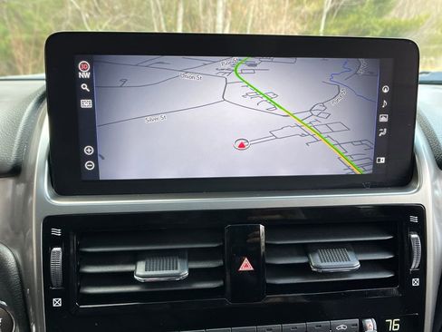 Used 2023 Lexus GX 460 Premium image 18