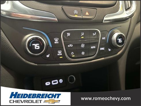 Certified 2024 Chevrolet Equinox LT w/ LPO, Floor Liner Package FWD image 23