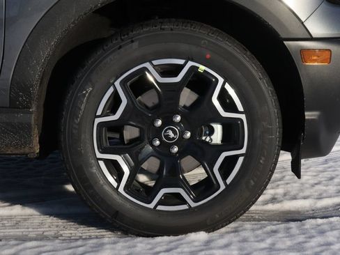 New 2025 Ford Bronco Sport Outer Banks w/ Outer Banks Tech Package+ AWD/4WD image 49