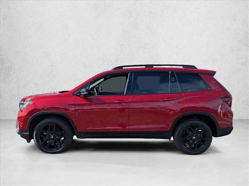 Certified 2024 Honda Passport Black Edition image 8
