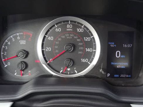 Used 2022 Toyota Corolla SE image 23