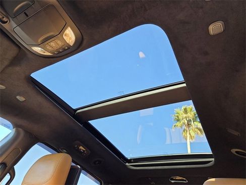 Used 2021 Chrysler Pacifica Pinnacle image 26