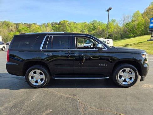 Used 2019 Chevrolet Tahoe Premier AWD/4WD image 8
